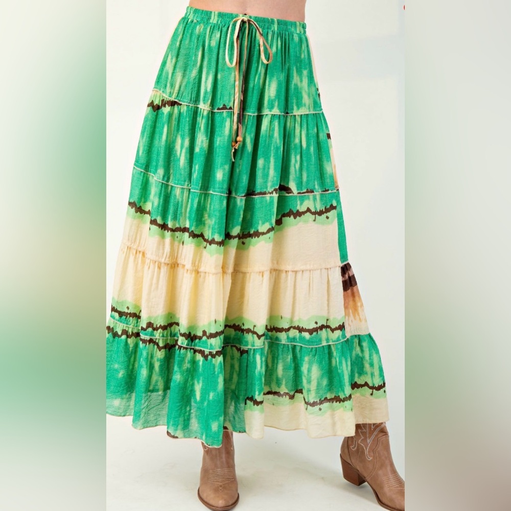 Green and Cream Tie-Dye Maxi Skirt